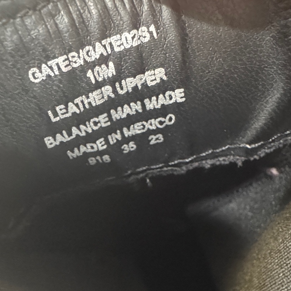 Steve Madden Black Ankle Booties - Picture 3 of 10